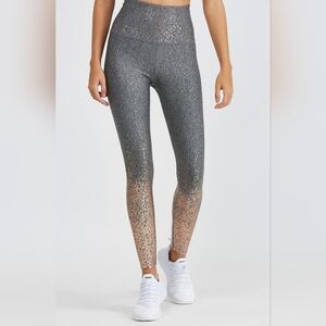 Beyond yoga Alloy Ombre Speckled Midi Leggings